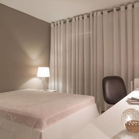 פורטו אלגרה Homestay 2 - Avenida Carlos Gomes מראה חיצוני תמונה